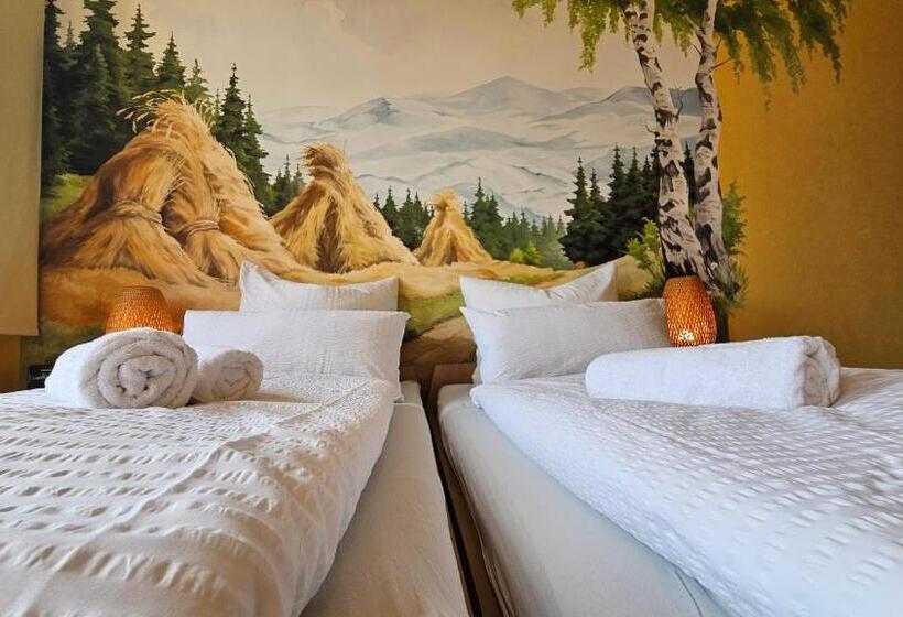 バルコニー付きスタンダードルーム, Pension Weiße Rose, Parkplatz, Frühstück, Wlan, Zentral