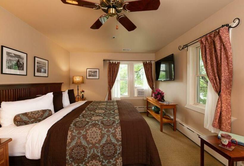 带大床的标准间, Lake Pointe Inn