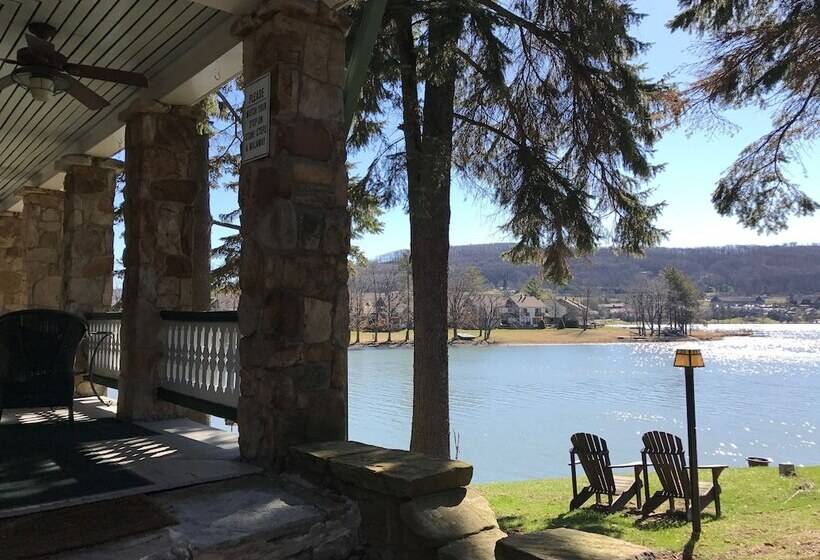 高级套房, Lake Pointe Inn