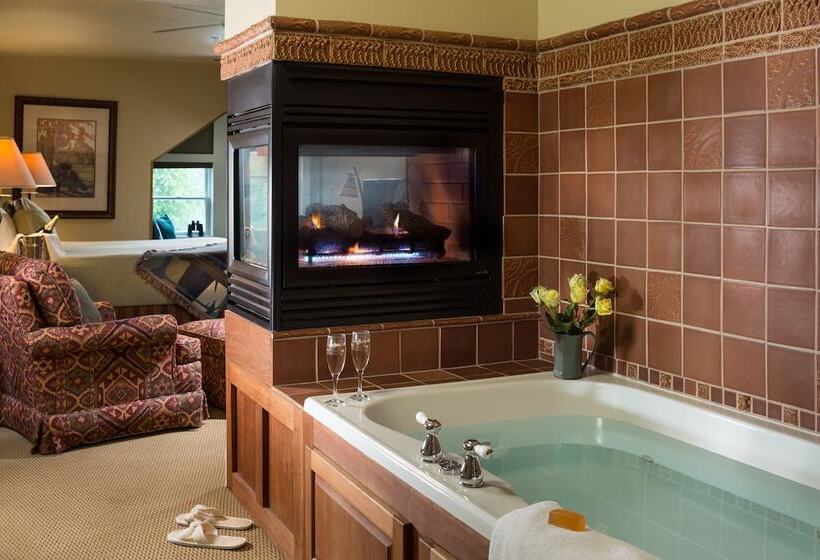 シングルデラックスルーム, Lake Pointe Inn