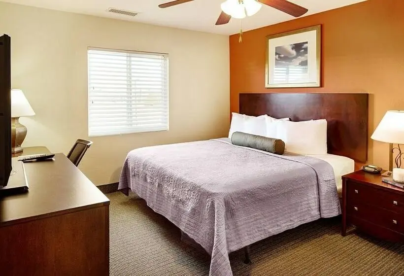 スイート, Affordable Suites Mooresville