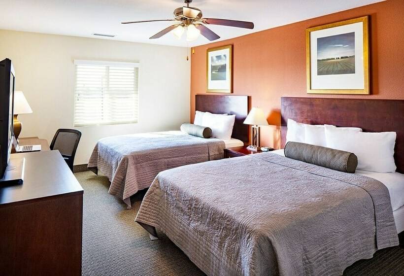 Люкс, Affordable Suites Mooresville