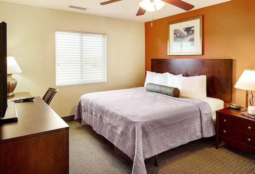 Люкс, Affordable Suites Mooresville