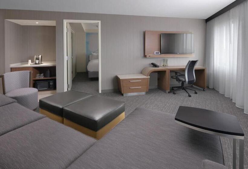 Люкс, Courtyard By Marriott Austin Pflugerville