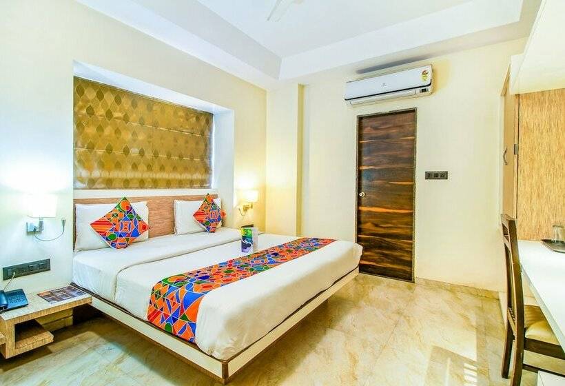 디럭스 룸, Deepali Executive