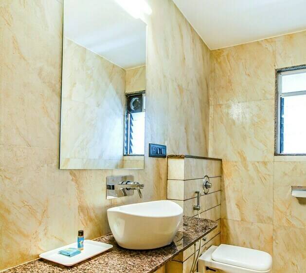 디럭스 룸, Deepali Executive