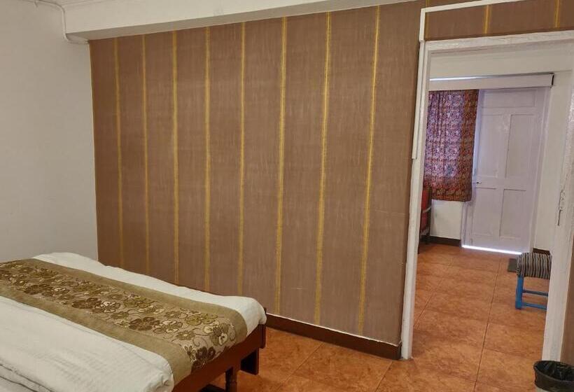 スイート（家族用）, Hamers International