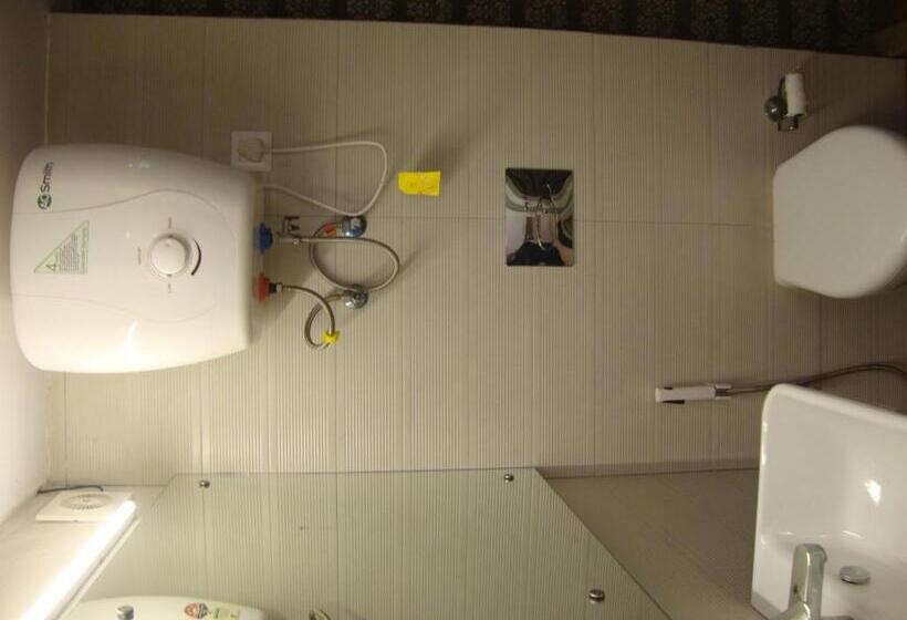 スーペリアールーム, Hamers International