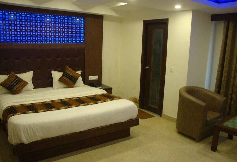 スーペリアールーム, Hamers International