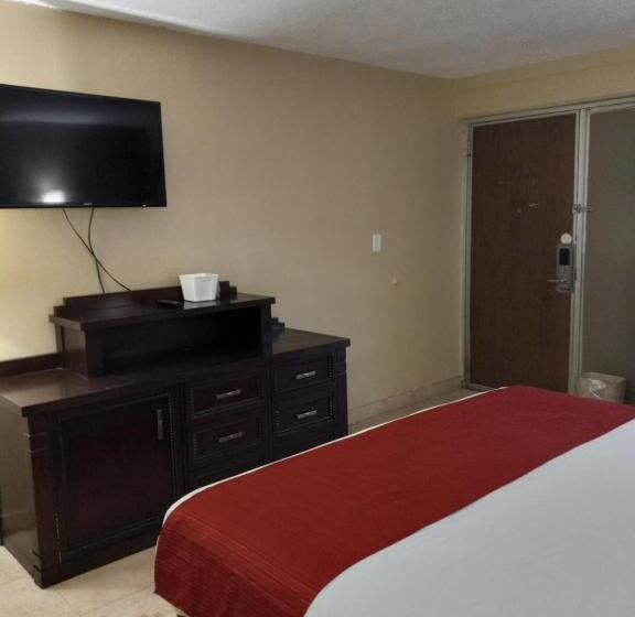 غرفة قياسية سرير كينج, Rodeway Inn