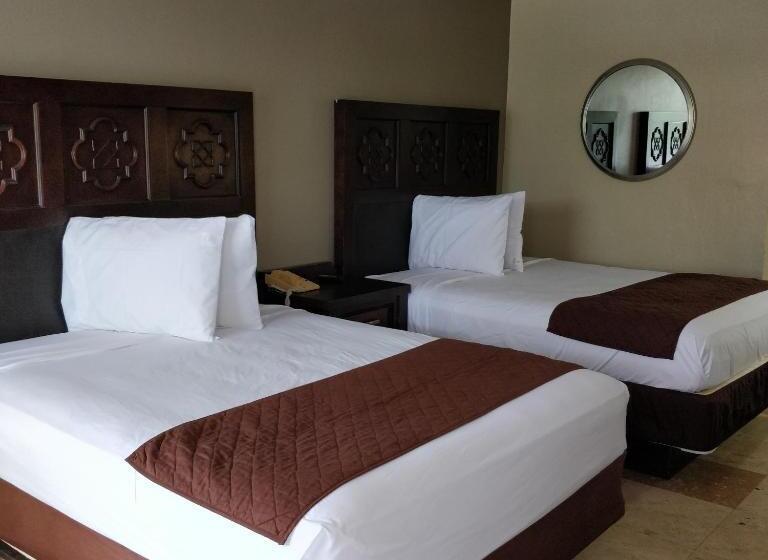 غرفة ديلوكس, Rodeway Inn