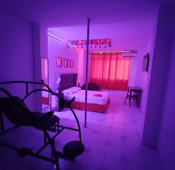 Номер Стандарт, Hostal Los Mantas
