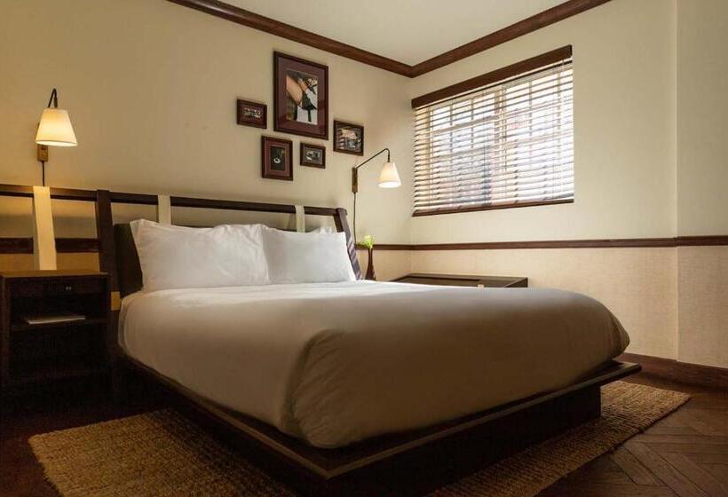 标准间, Life House, Little Havana