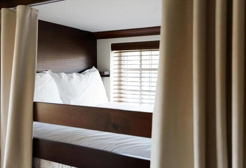 四人标准间, Life House, Little Havana