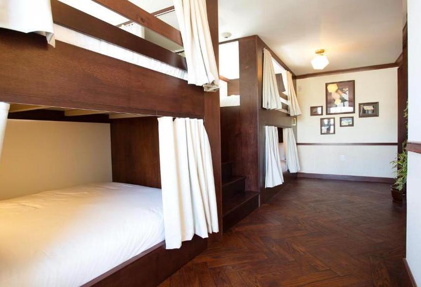 四人标准间, Life House, Little Havana