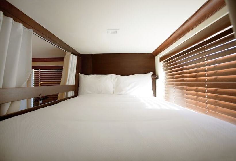 标准间, Life House, Little Havana