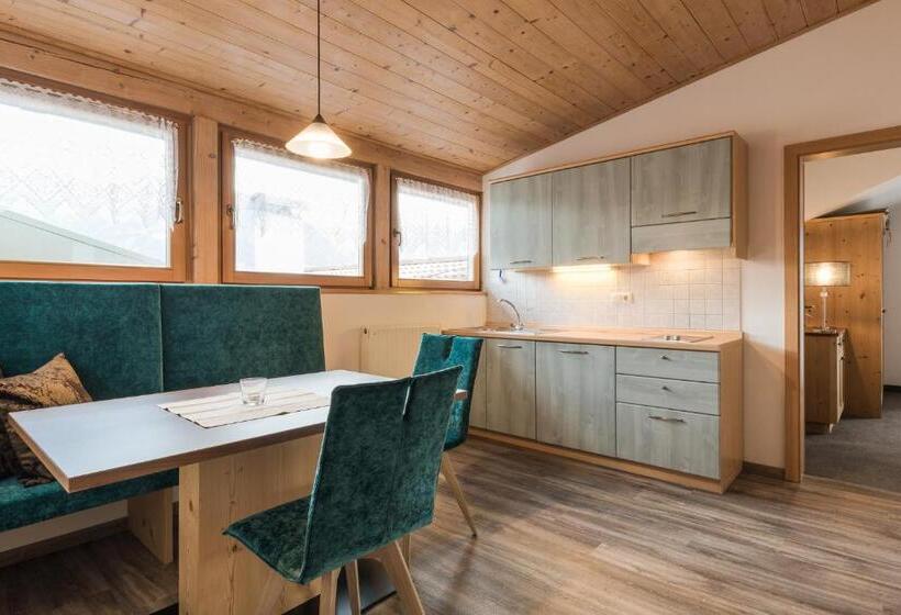 Апартаменты 1 Спальня с Балконом, & Residence Rebhof