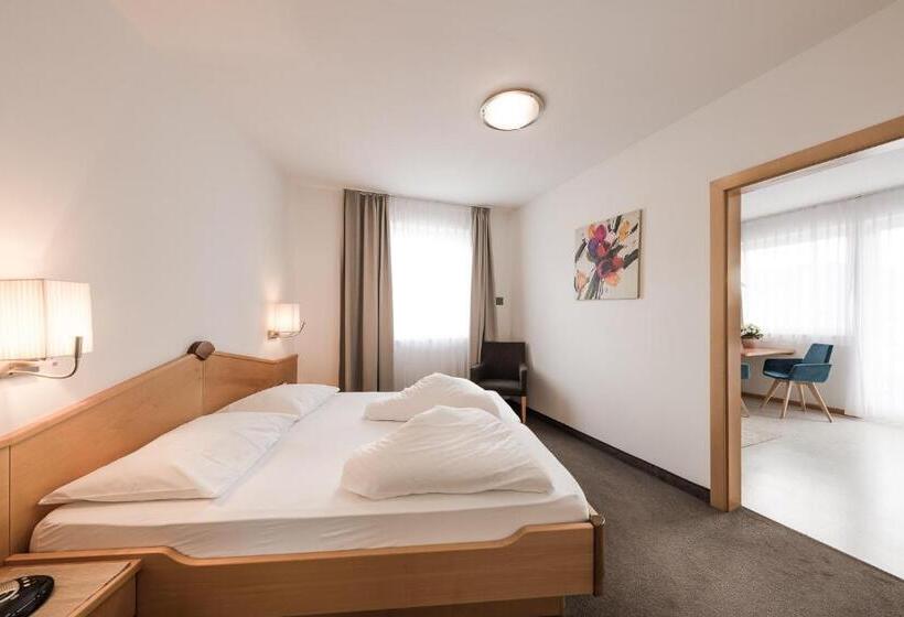 Апартаменты 1 Спальня с Видом, & Residence Rebhof