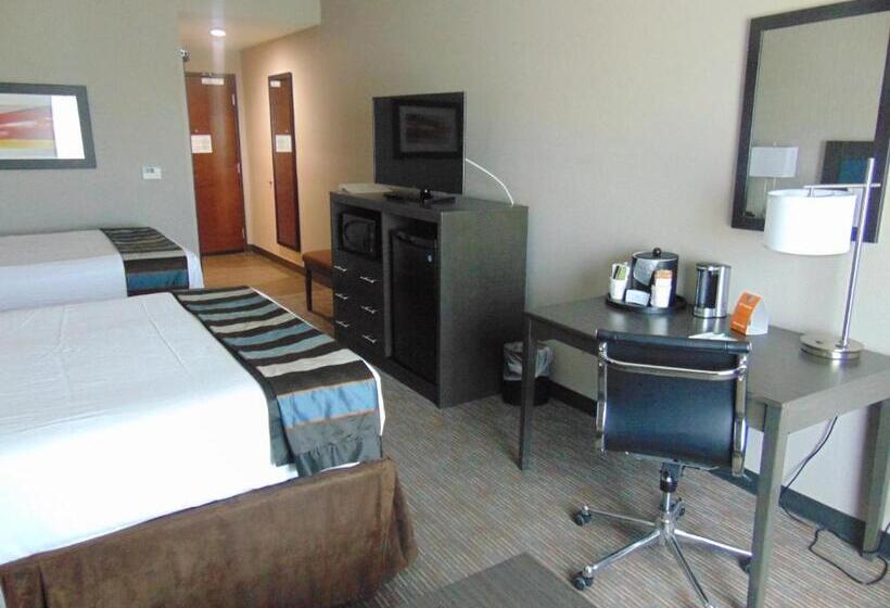 Студия Стандарт, Wingate By Wyndham Lubbock