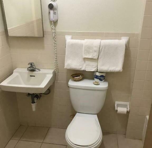 Номер Стандарт, Budget Inn Of Brownfield