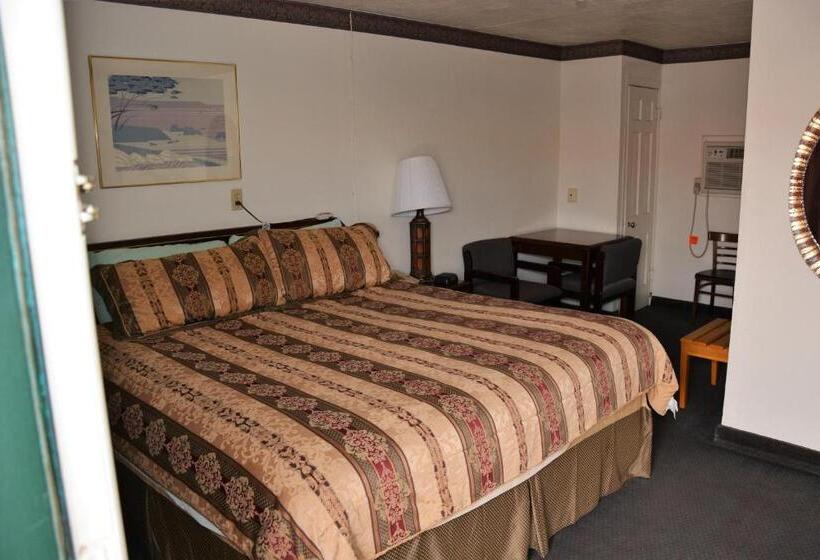 חדר סטנדרט עם מיטת קינג, Budget Inn Of Brownfield