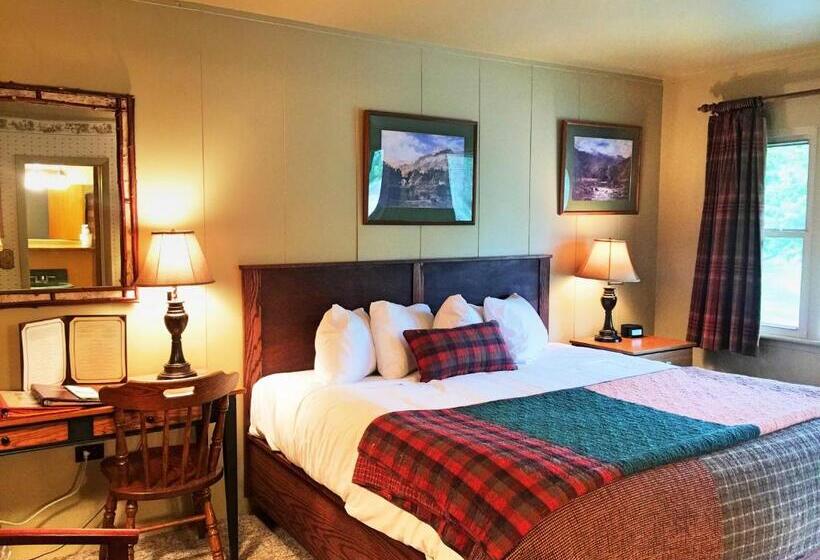 חדר סטנדרט עם מיטת קינג, Hungry Trout Resort