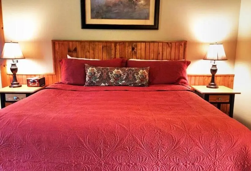 キングサイズベッドのデラックスルーム, Hungry Trout Resort