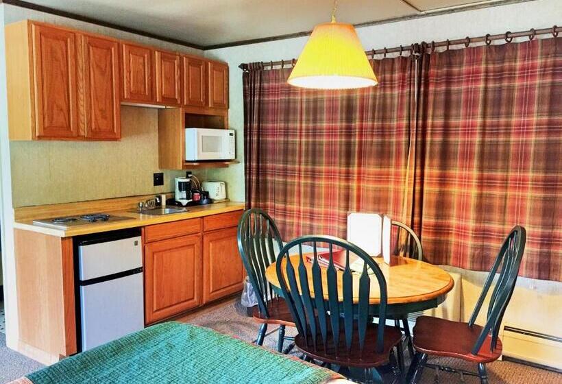 סוויטה משפחתית, Hungry Trout Resort