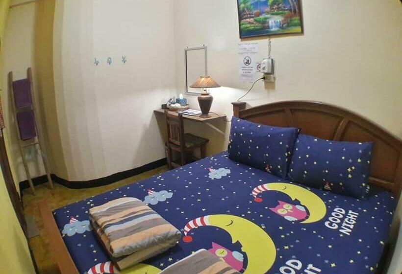 Номер Стандарт Совместная Ванная, Muster House