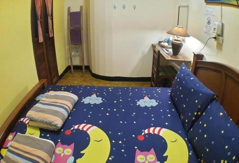 Номер Стандарт Совместная Ванная, Muster House