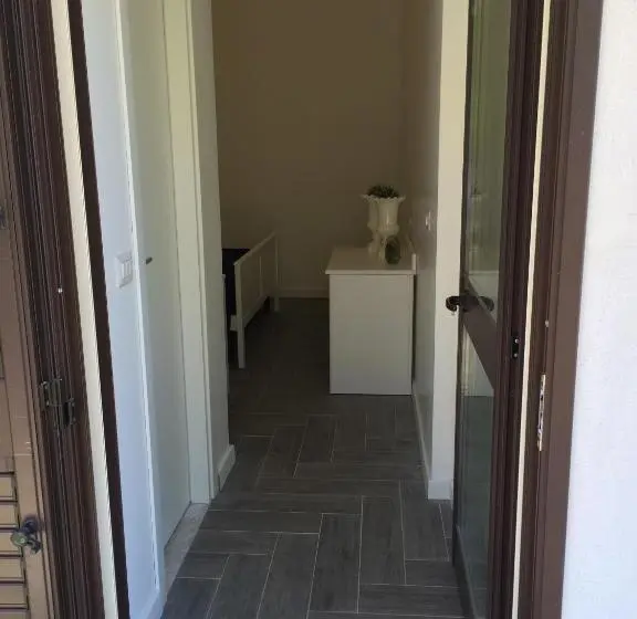 庭の見えるスタンダードトリプルルーム, B&b A Casa Di Picci