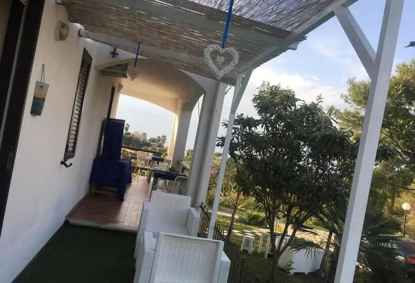 スタンダードインサイドビュールーム, B&b A Casa Di Picci