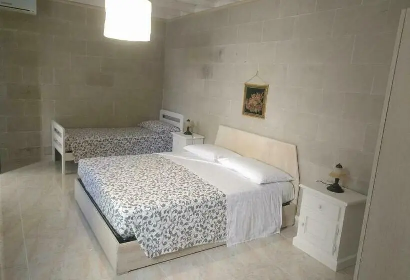 Standard Kolmen Hengen Huone, B&b La Casetta