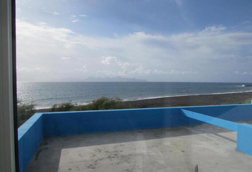 اتاق استاندارد با بالکن و چشمانداز دریا, Cap Azul