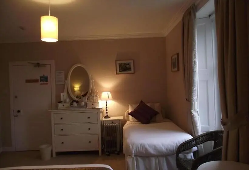 Perhehuone, Broomfield House Bed And Breakfast