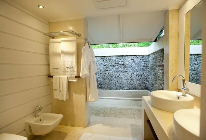 بانگلوی استاندارد, Diamonds Thudufushi Maldives Resort & Spa