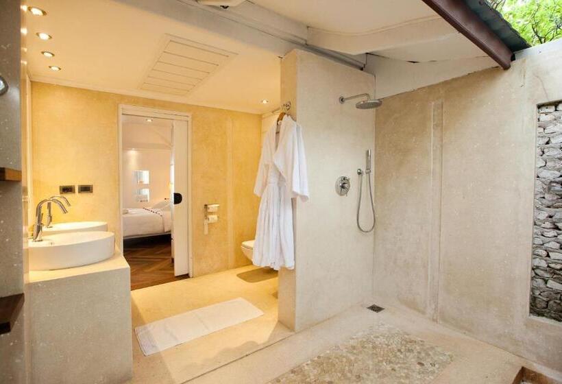 سوییت جونیور با چشمانداز دریا, Diamonds Thudufushi Maldives Resort & Spa