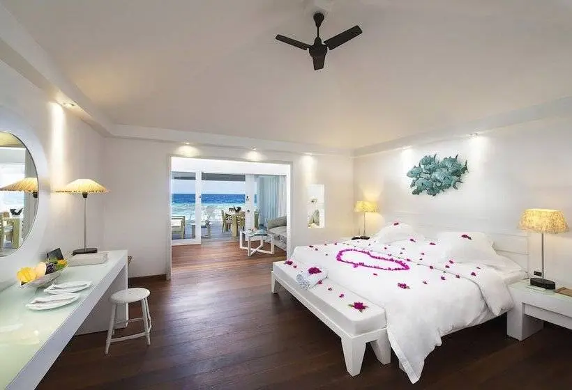سوییت جونیور, Diamonds Thudufushi Maldives Resort & Spa