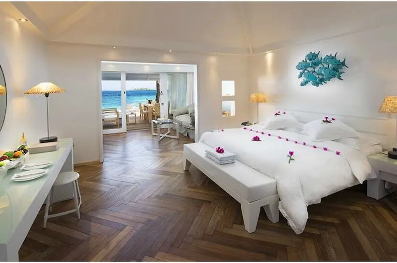 سوییت جونیور, Diamonds Thudufushi Maldives Resort & Spa