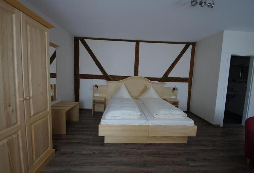 Семейный Номер Вид на Сад, Gasthof Schönau