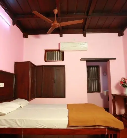 Chambre Economy, Gurukripa Heritage