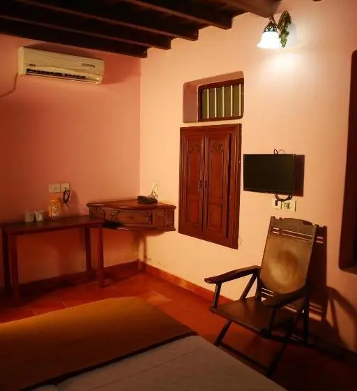 Chambre Economy, Gurukripa Heritage