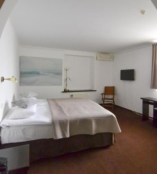 舒适型房间, Knyazha Hora