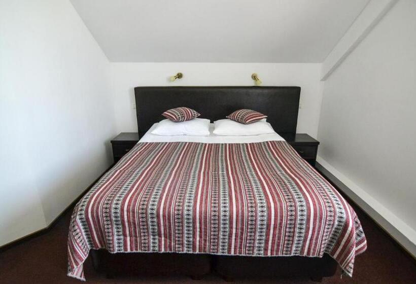 全景套房, Knyazha Hora