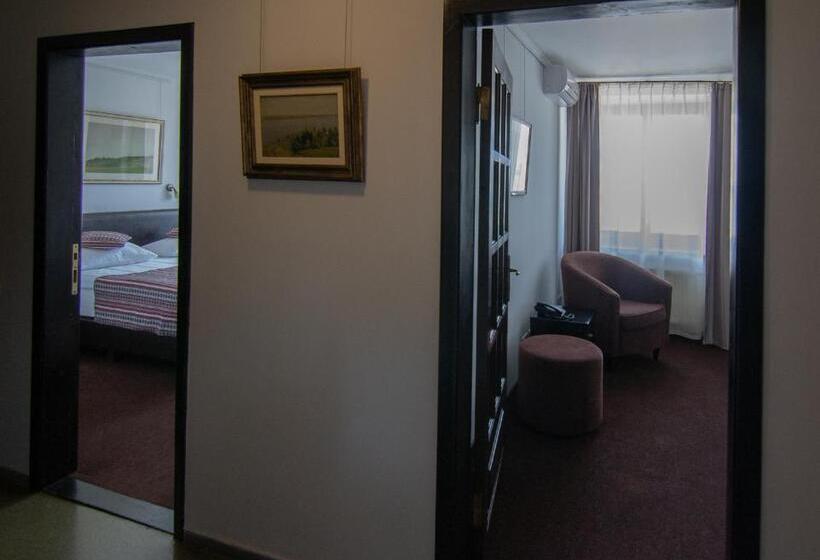 全景套房, Knyazha Hora