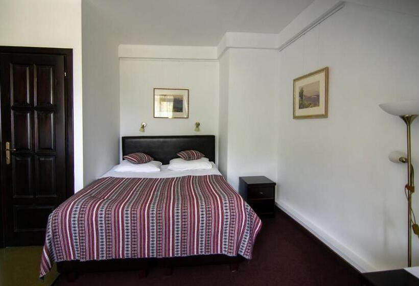 舒适型房间, Knyazha Hora