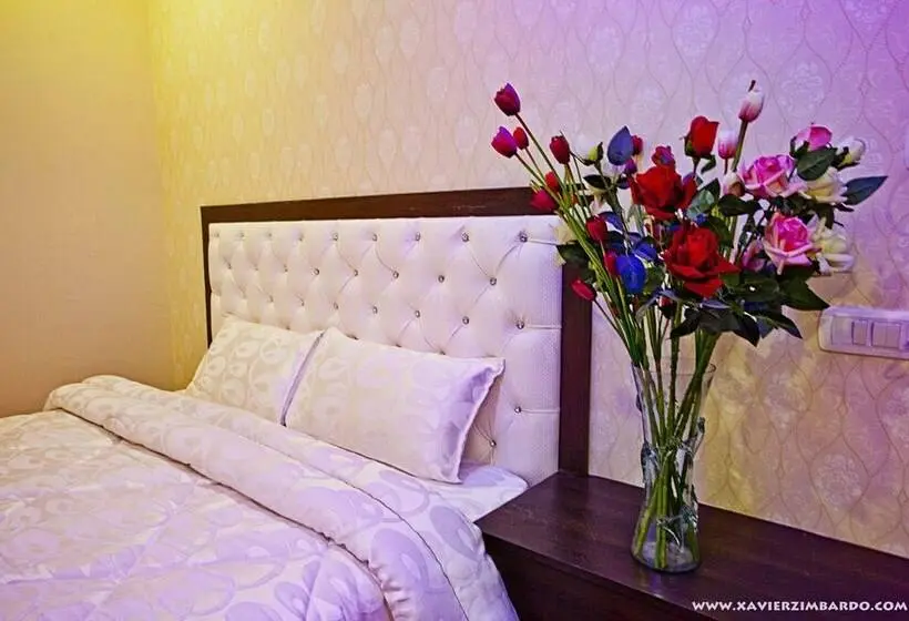 Deluxe Kamer, Krishnam