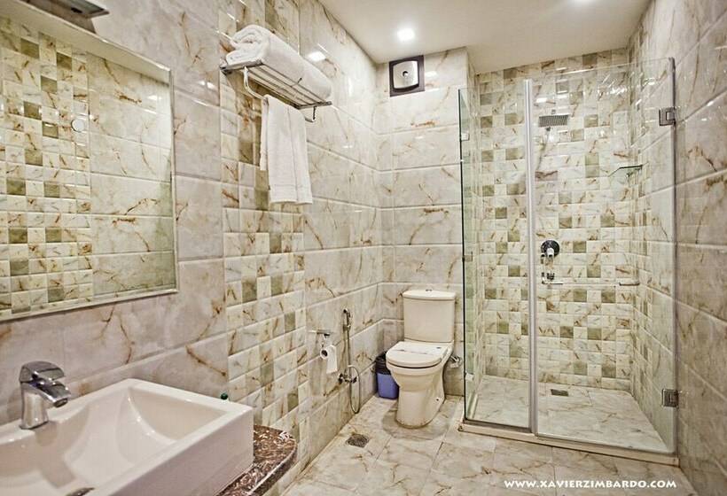 豪华房间, Krishnam