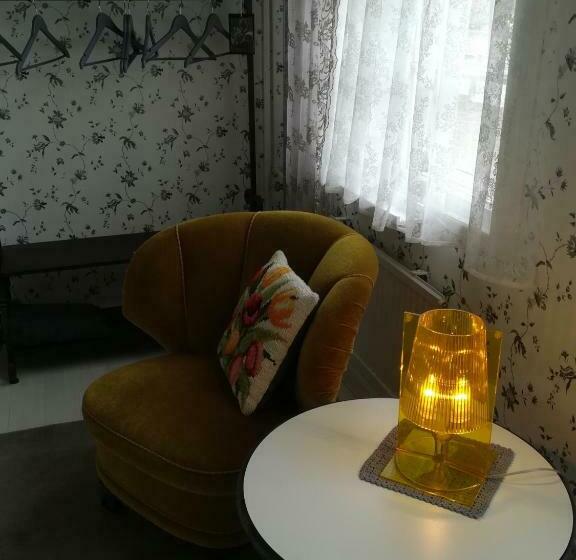 スタンダードルーム, Li Huiskankorpi Boutique