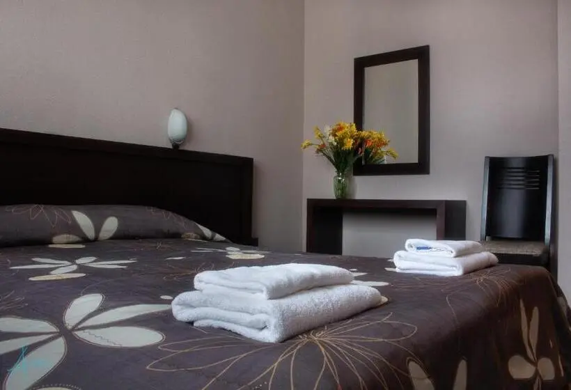 バルコニー付スイート, Ostrova Holiday Village